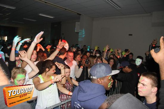 Illuminate Paint Party 2-2  - Ere